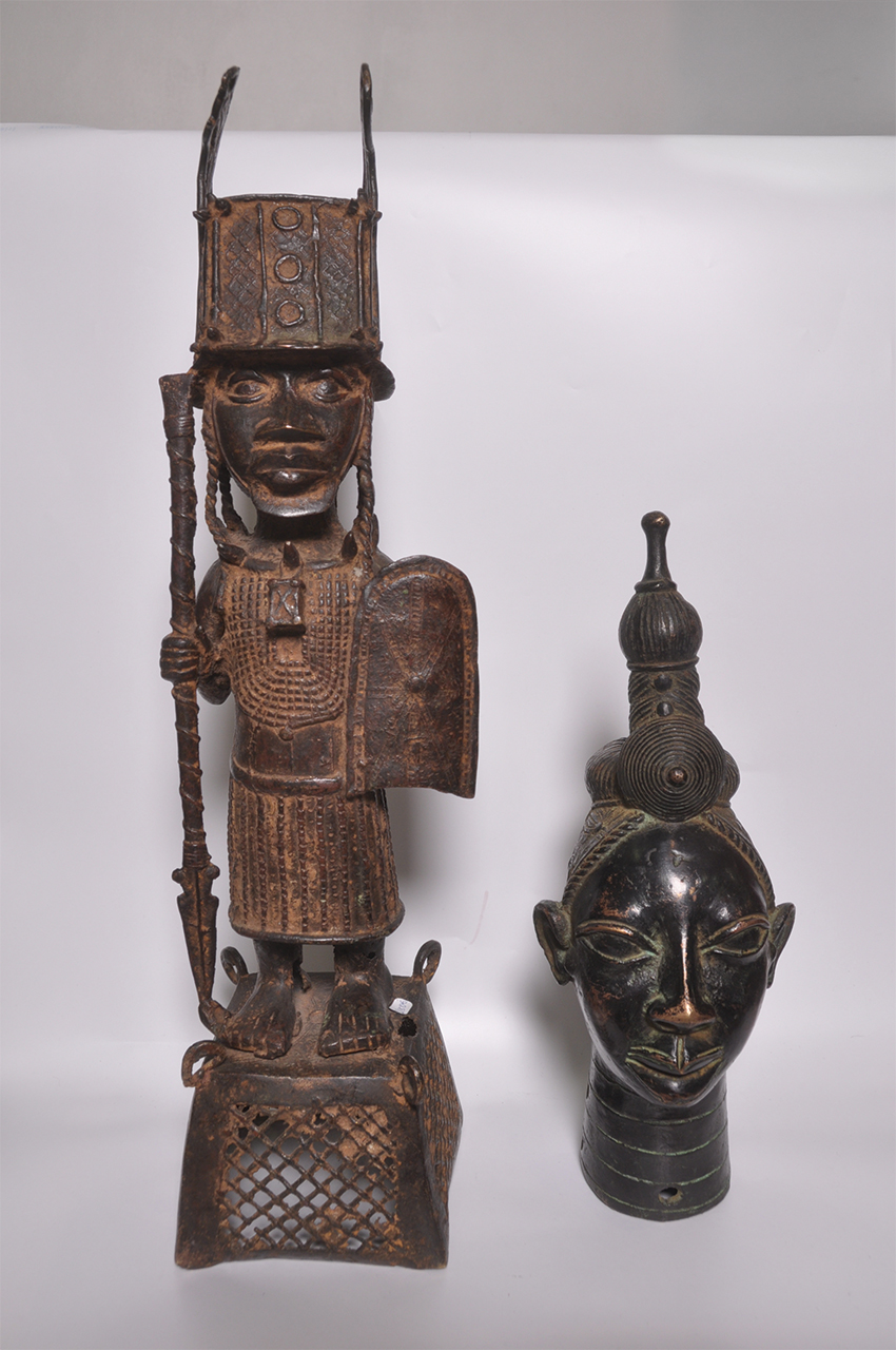 Statuettes en bois - Art Africain - Sur commande